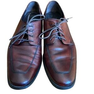 Cole Haan men's Oxford dress shoe size 8.5 M CO9436